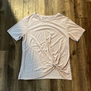 Blush pink T-shirt with knot twist
